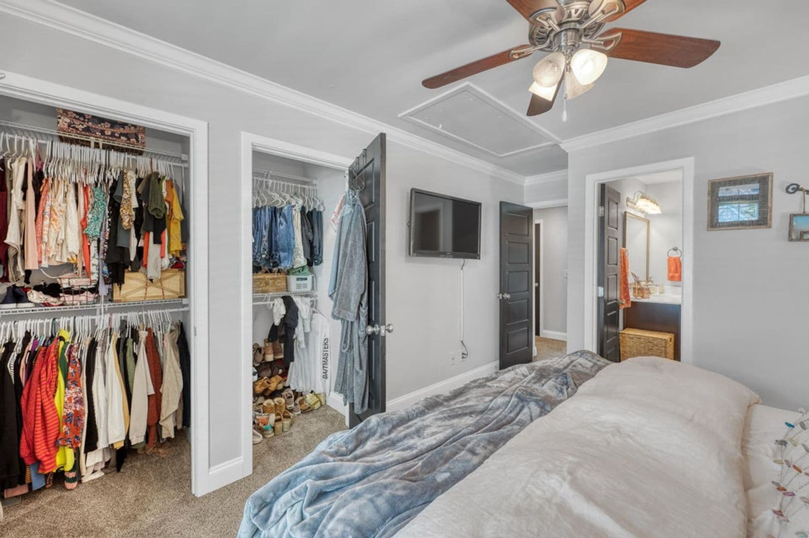 Mount Pleasant House: 1721 Deer Path Drive