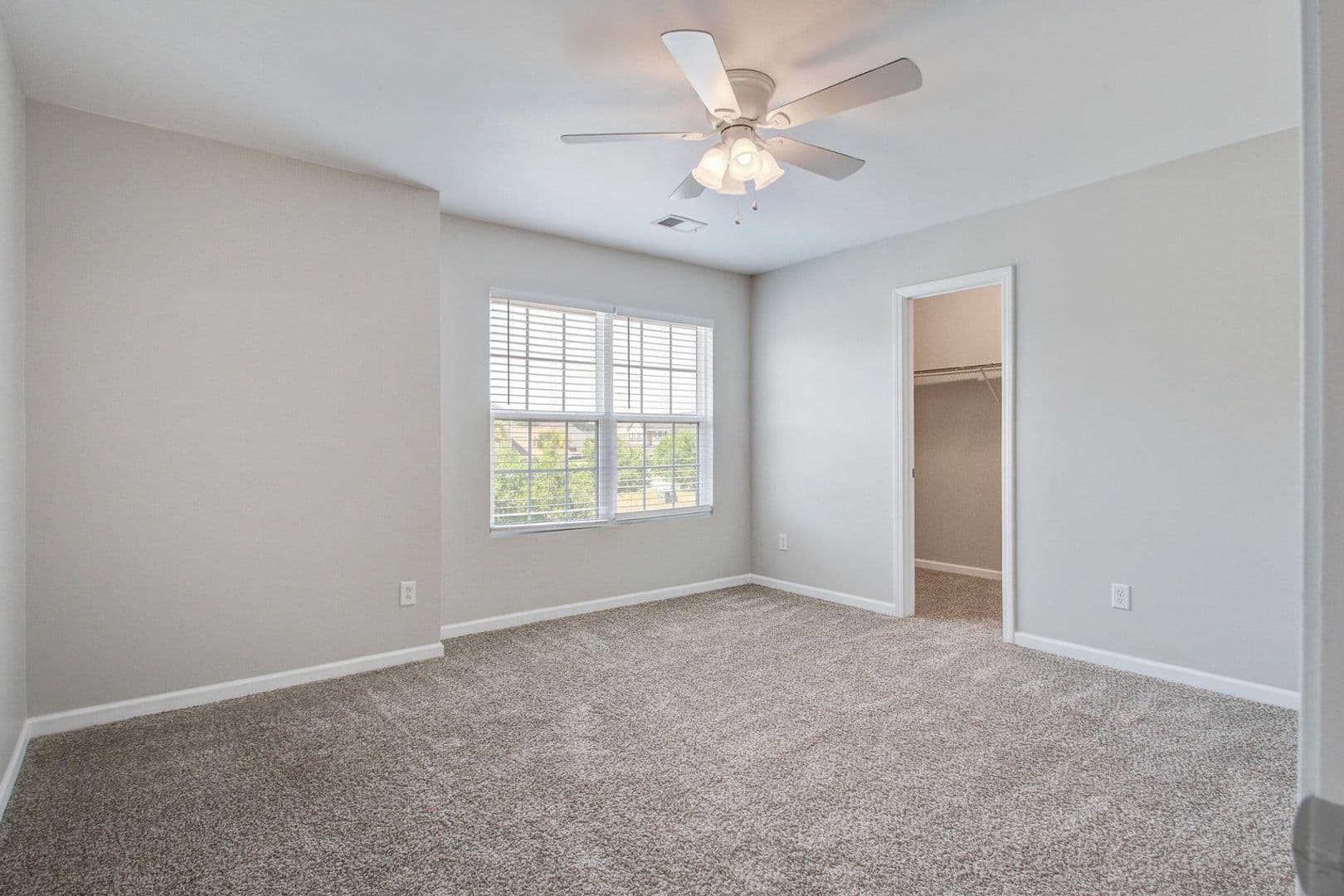Summerville House: 411 Ridgedale Rd.