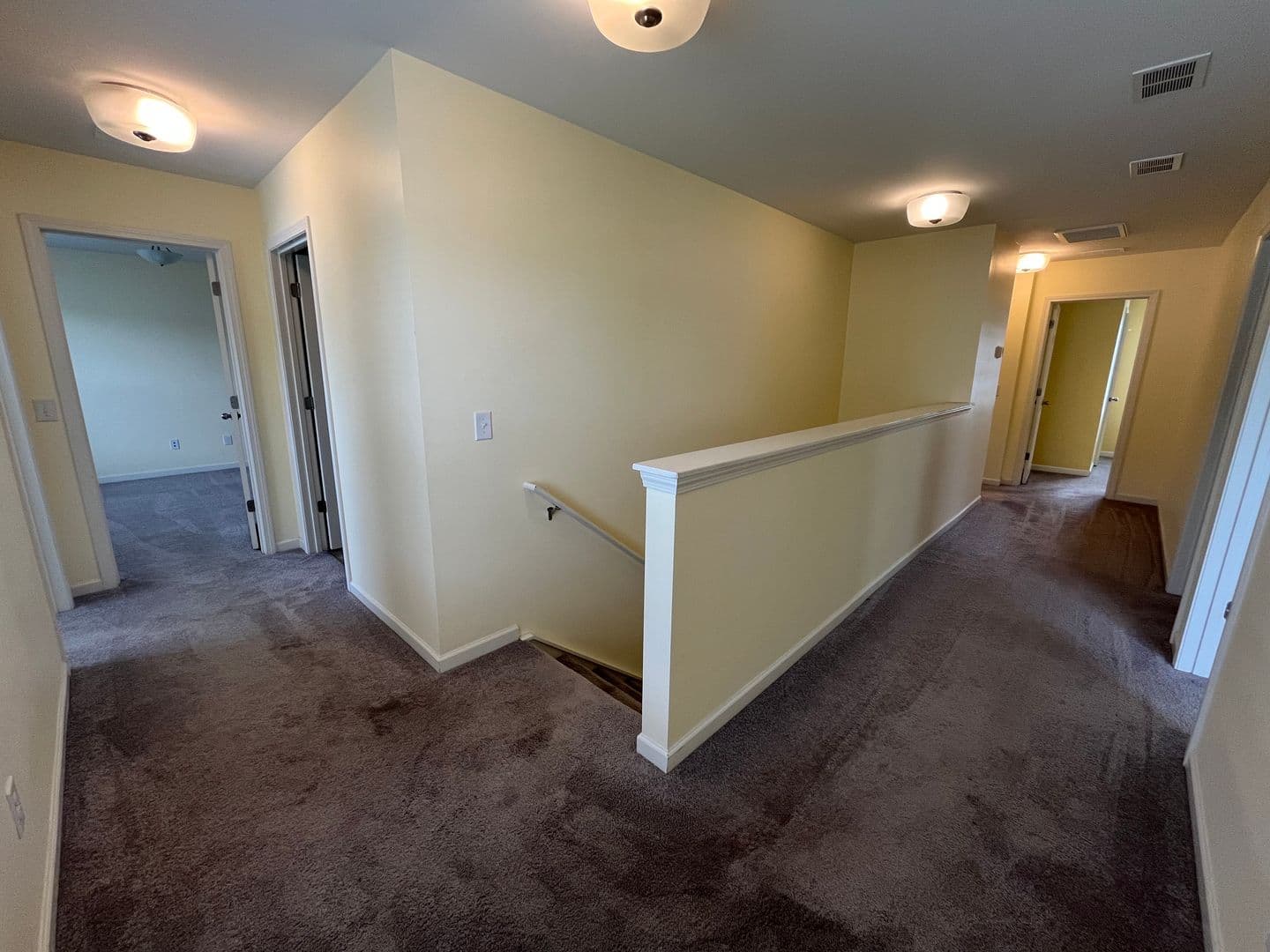 Summerville House: 396 Dunlin Drive