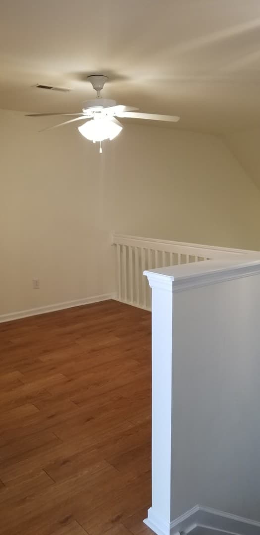 Charleston House: 218 Kelsey Blvd