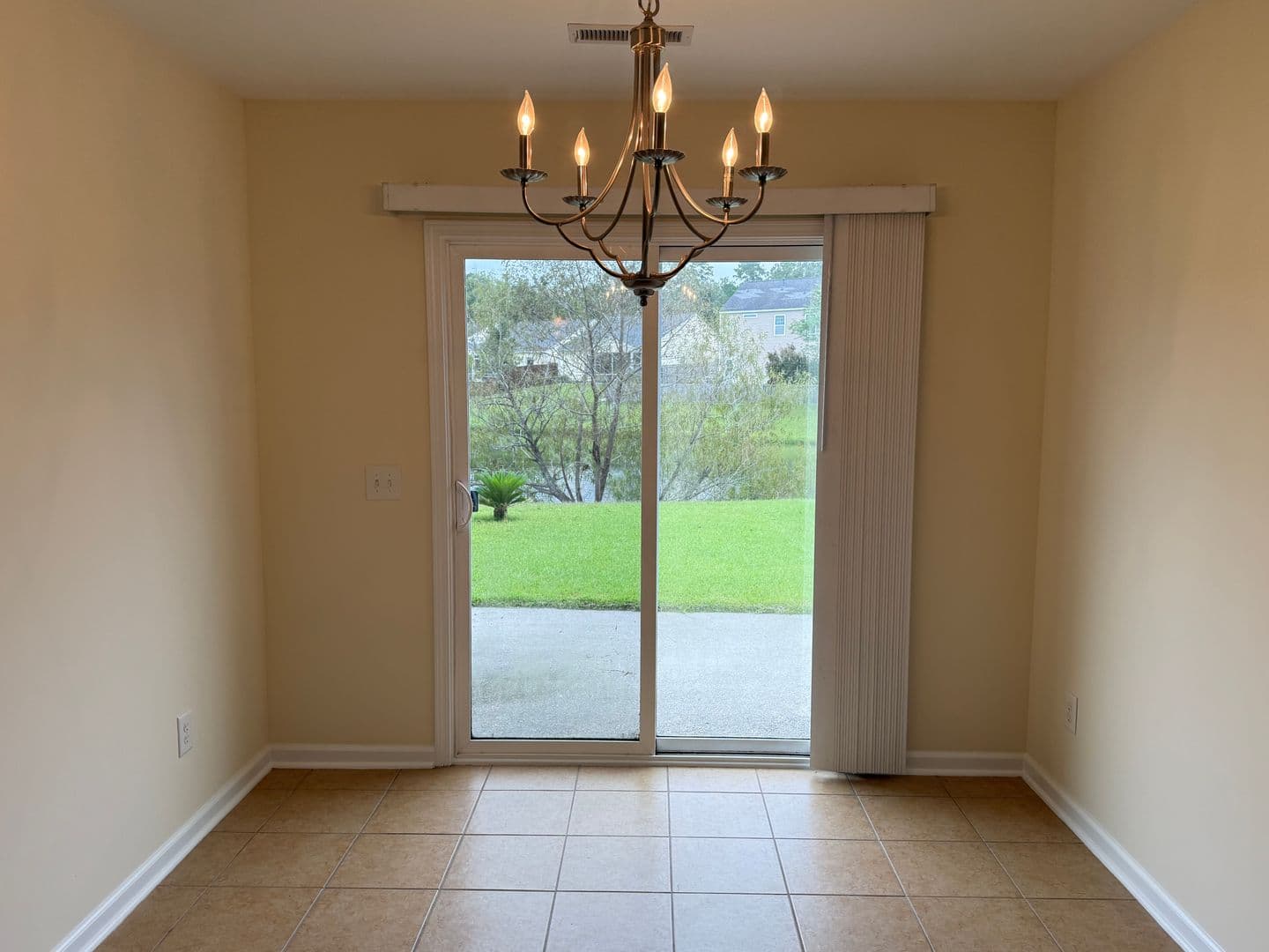 Summerville House: 316 Salkahatchie Street