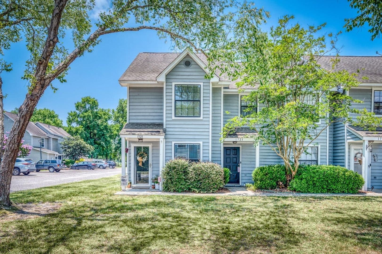 Mount Pleasant House: 1721 Deer Path Drive