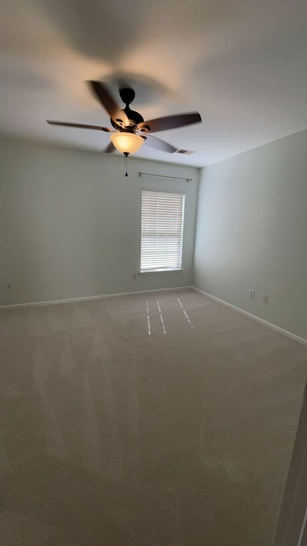 Goose Creek House: 111 Wildberry Lane