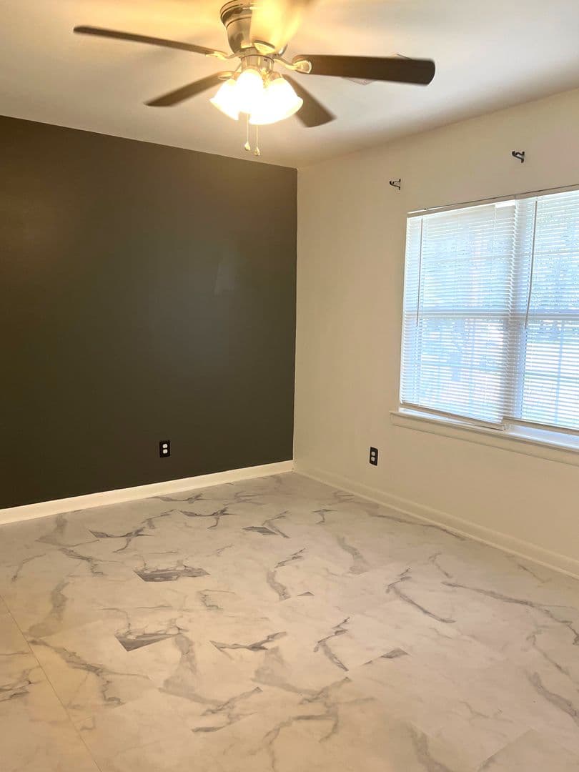 Summerville House: 116 Inverness Court