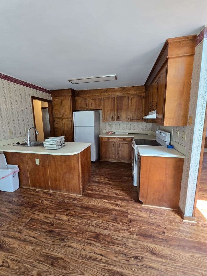 Summerville House: 407 Indian Drive