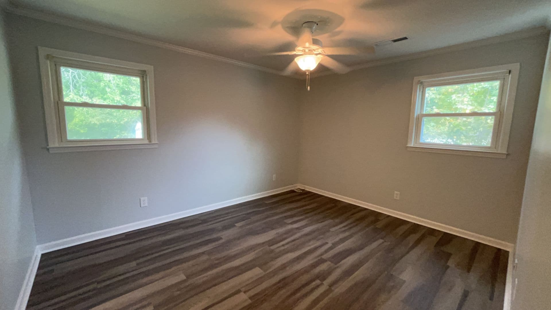 Ladson House: 226 Loblolly Circle