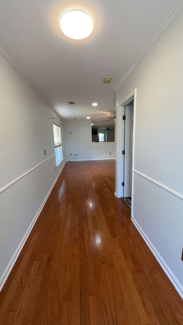 Goose Creek House: 111 Wildberry Lane