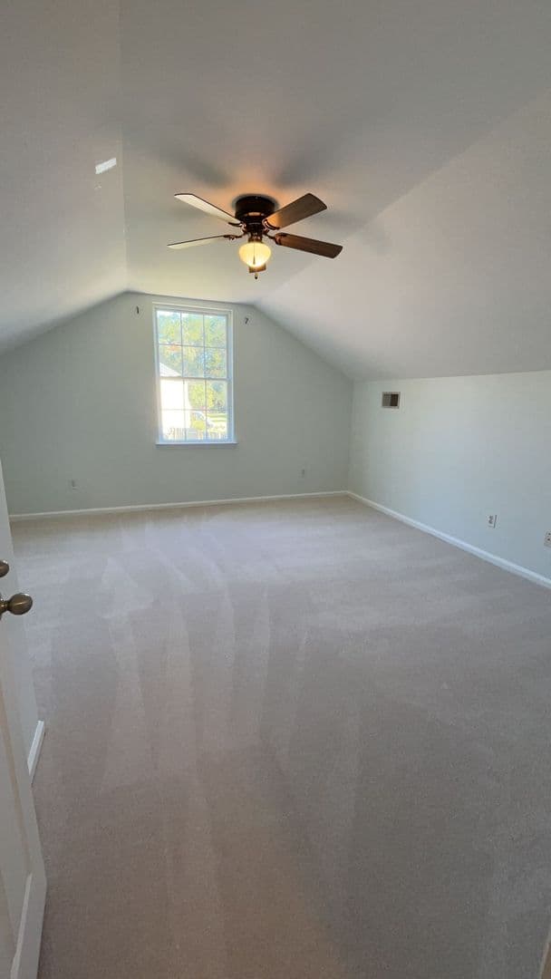 Goose Creek House: 111 Wildberry Lane