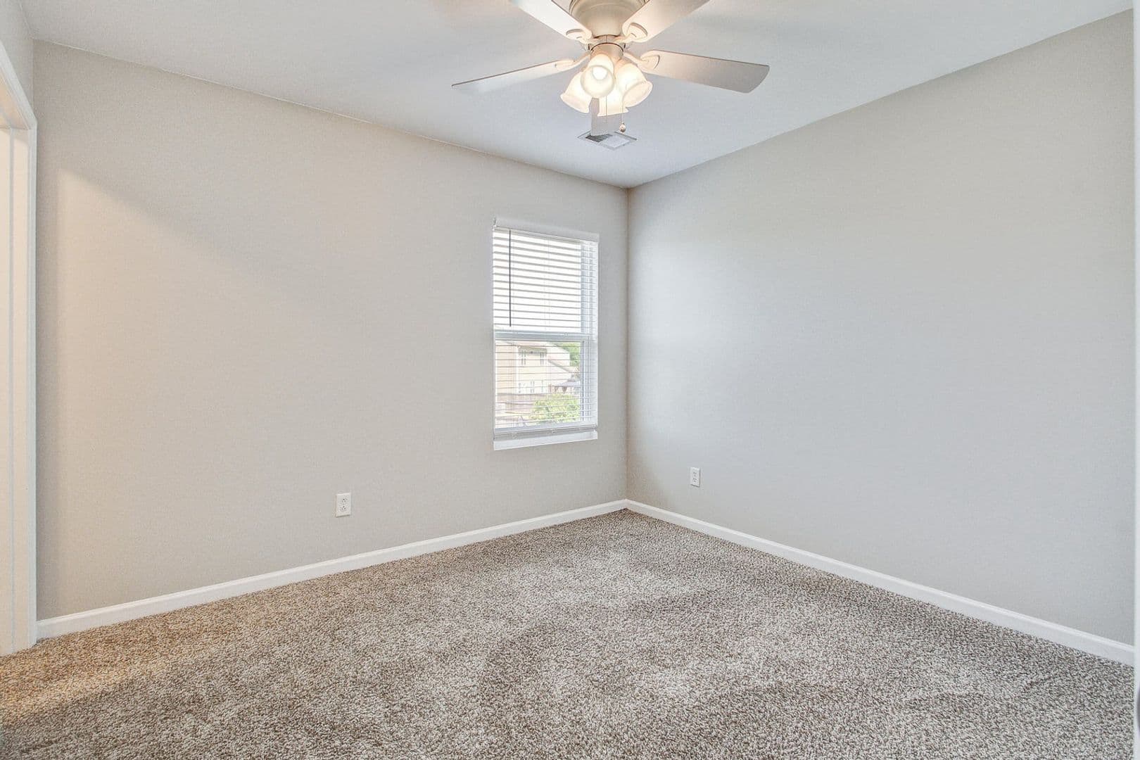 Summerville House: 411 Ridgedale Rd.