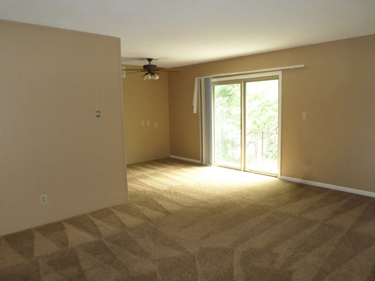 Manhattan Apartment: 1722 Laramie