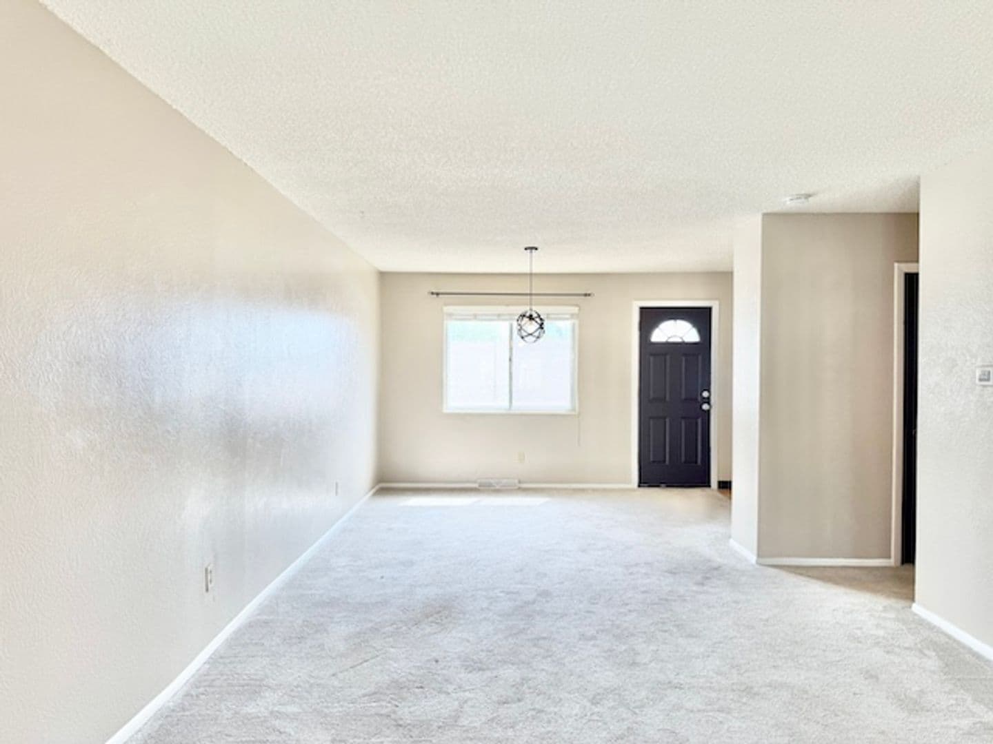 Lakewood Apartment: 954 S. Miller St.