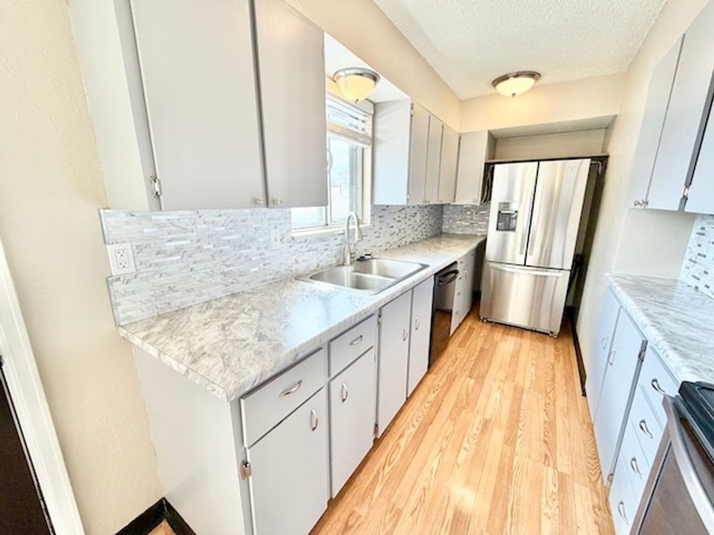 Lakewood Apartment: 954 S. Miller St.