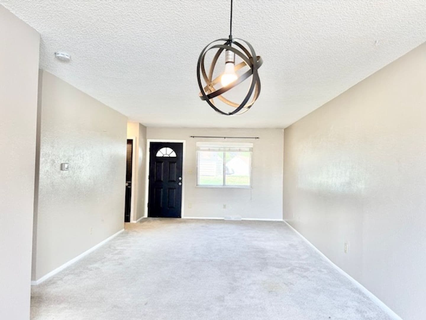 Lakewood Apartment: 954 S. Miller St.