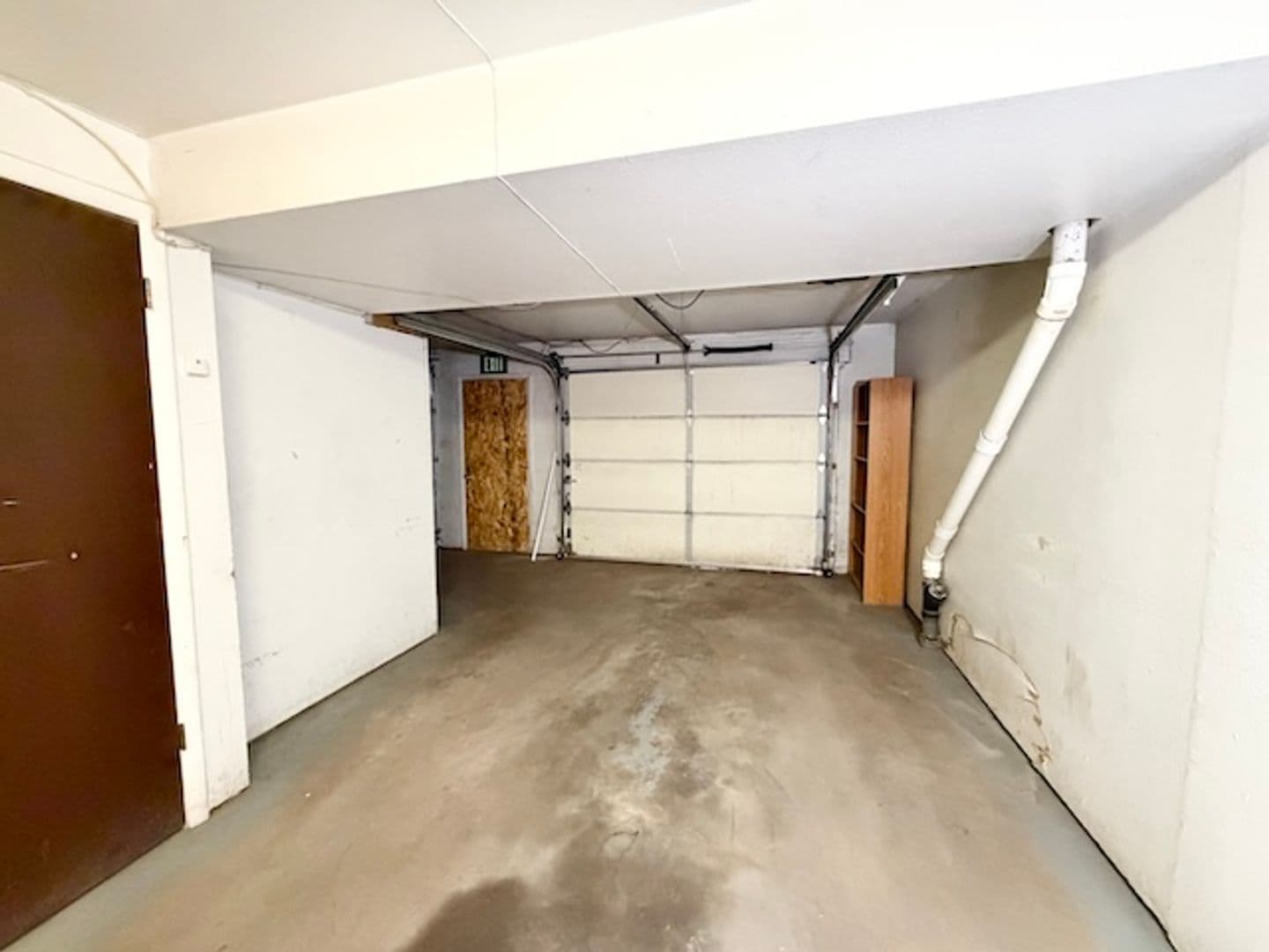 Lakewood Apartment: 954 S. Miller St.