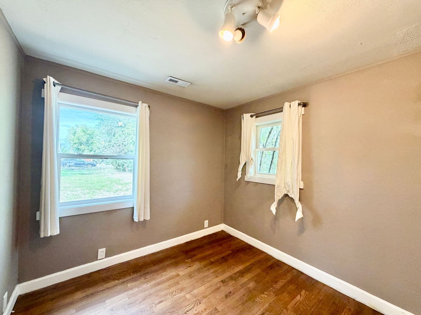 Englewood House: 3074 S. Elati St.