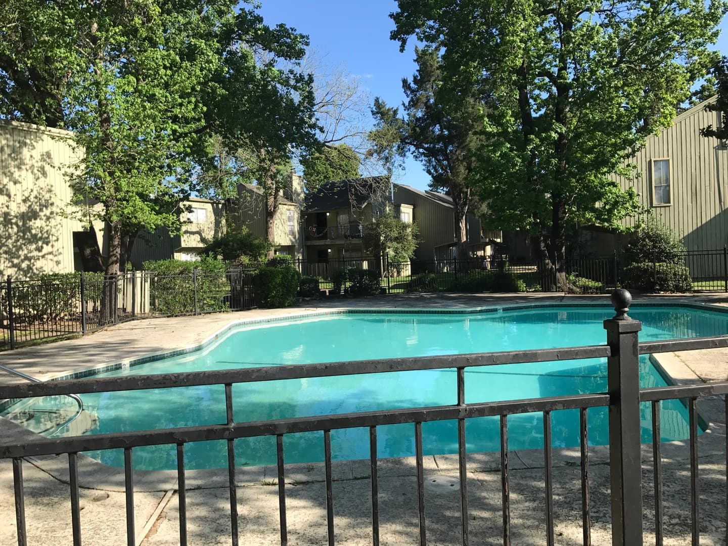 Houston House: 5625 Antoine Dr #1007