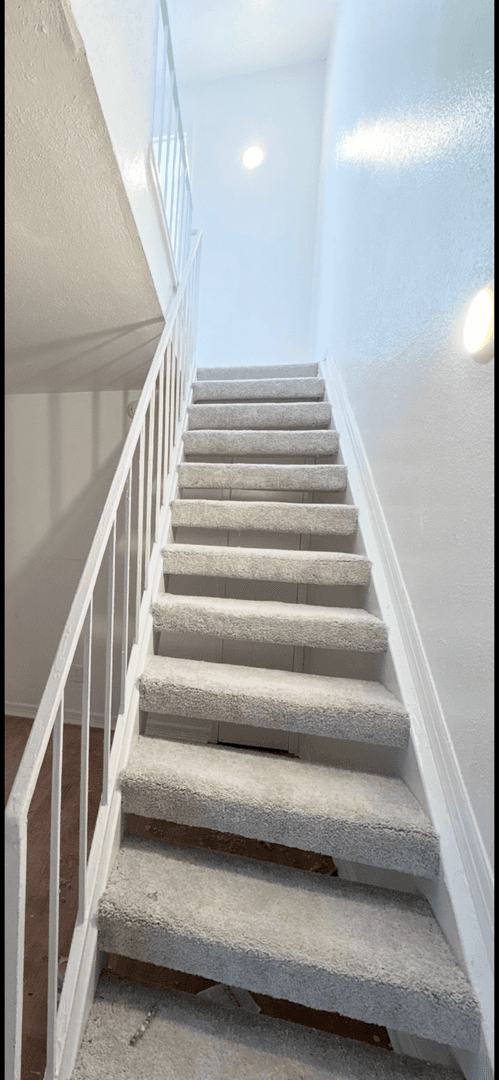 Houston Condo: 5625 Antoine Drive #1615