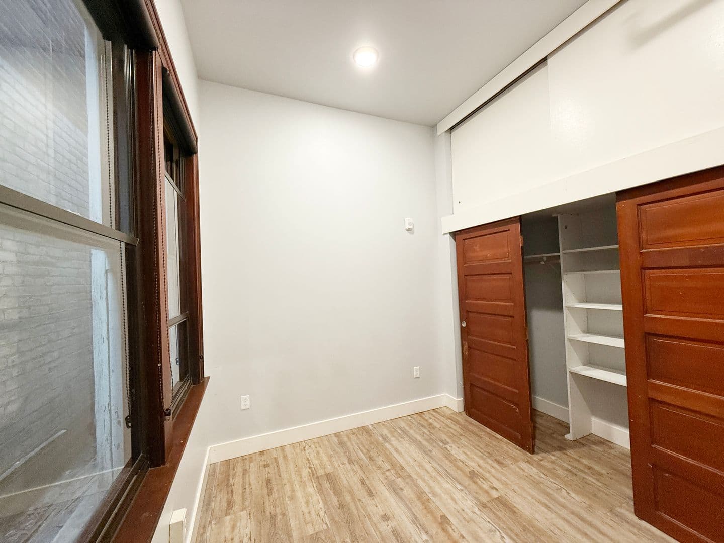 Pendleton Apartment: 17 SW Frazer Ave