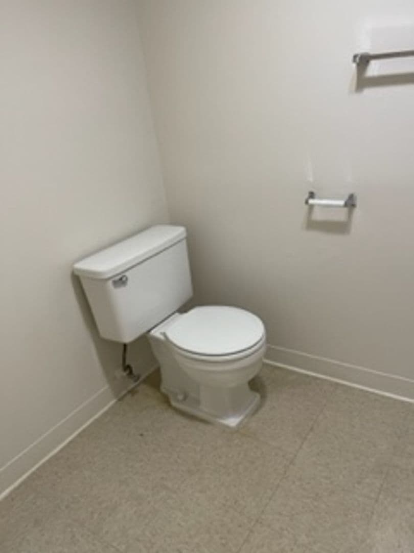 West Palm Beach Apartment: 525 Kirk Road