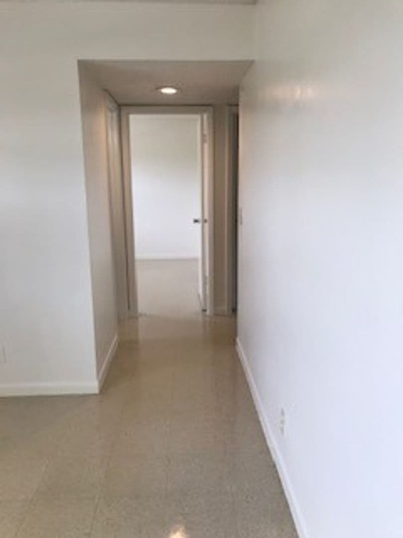 Palm Springs Apartment: 100-200-300 Rex Avenue