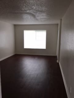 West Palm Beach Apartment: Laurel Way/Ceylon Court