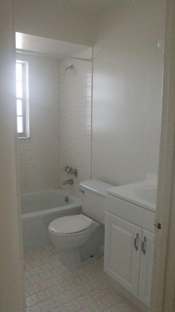 Palm Springs Apartment: 100-200-300 Rex Avenue