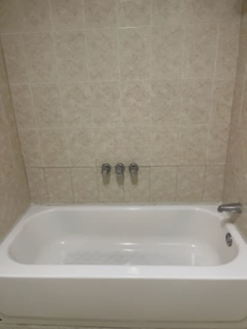 West Palm Beach Apartment: 525 Kirk Road
