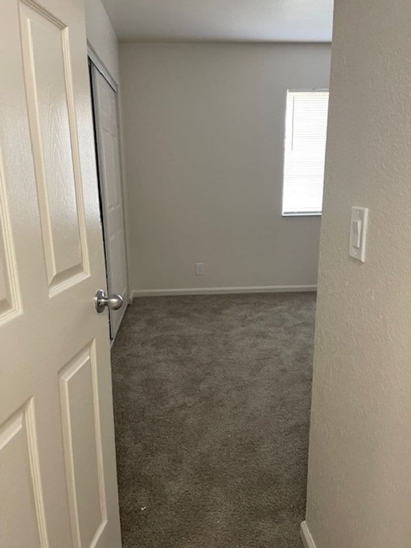 West Palm Beach Apartment: Laurel Way/Ceylon Court