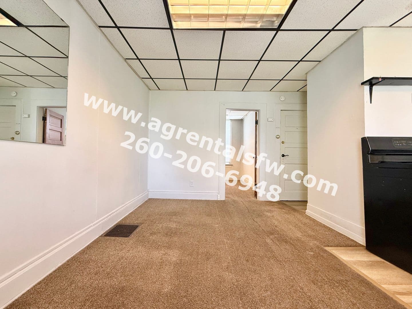 Fort Wayne Apartment: 2828 Raymond St