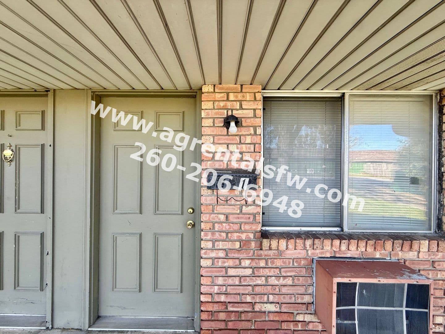 New Haven Apartment: 901-931 West Brookwood Court