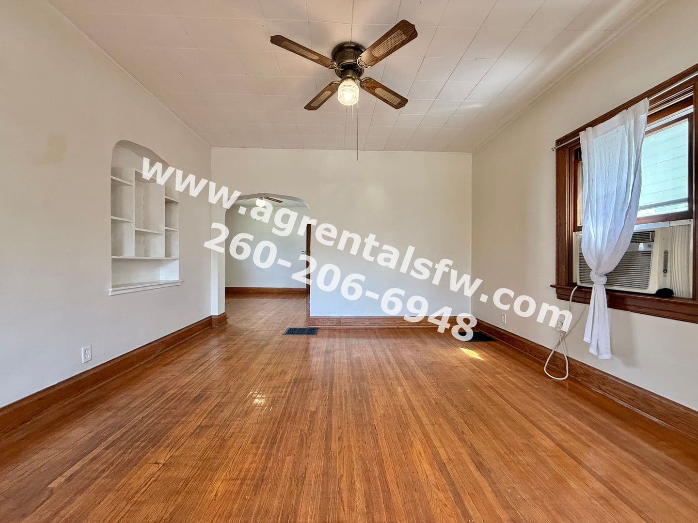 Fort Wayne Apartment: 811 Columbia Ave