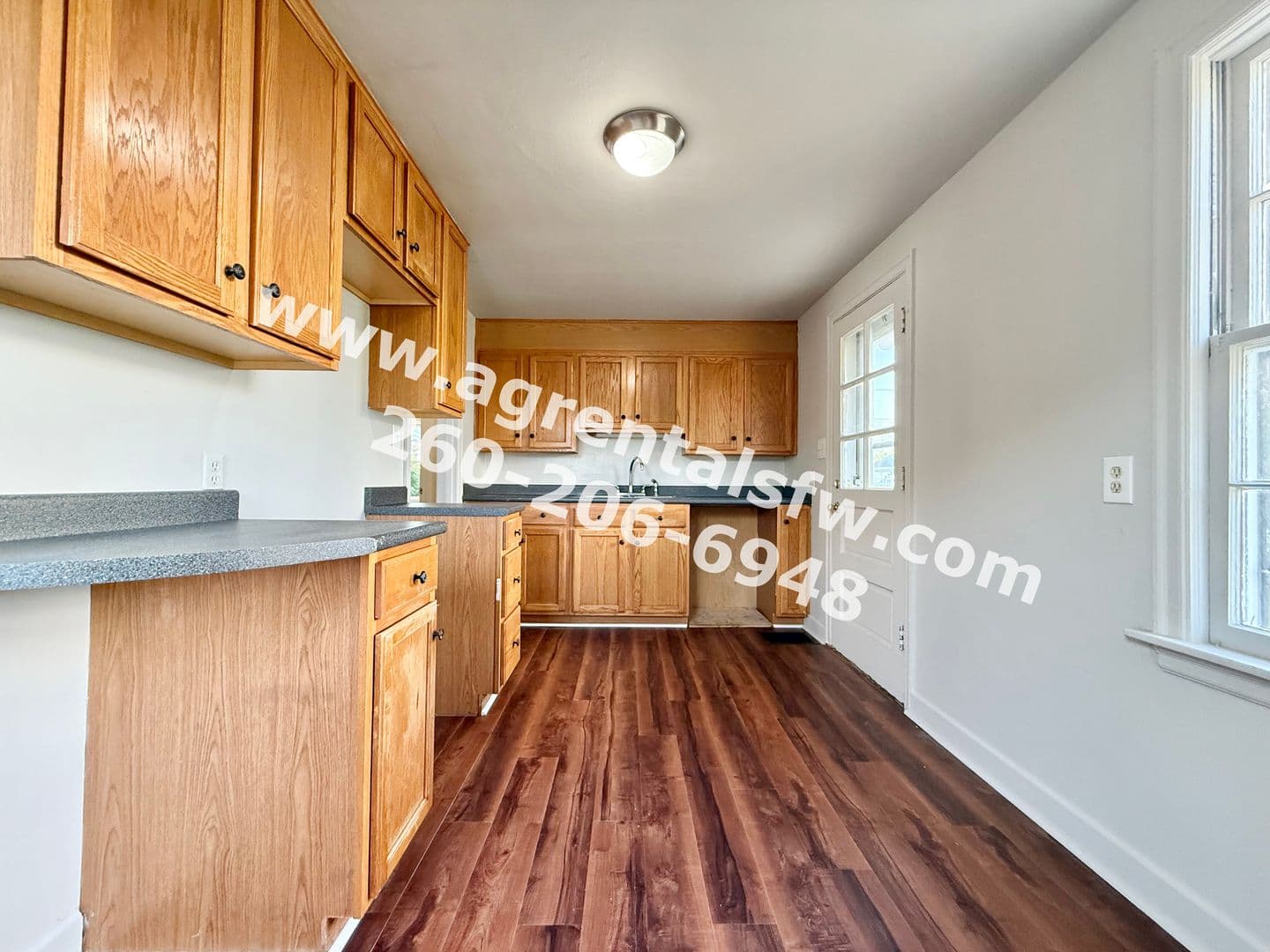 Fort Wayne House: 1912 Vance Ave