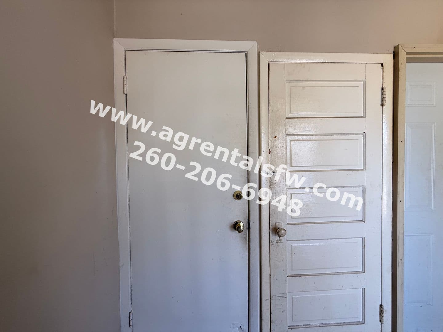 Fort Wayne Apartment: 412 Nussbaum Ave