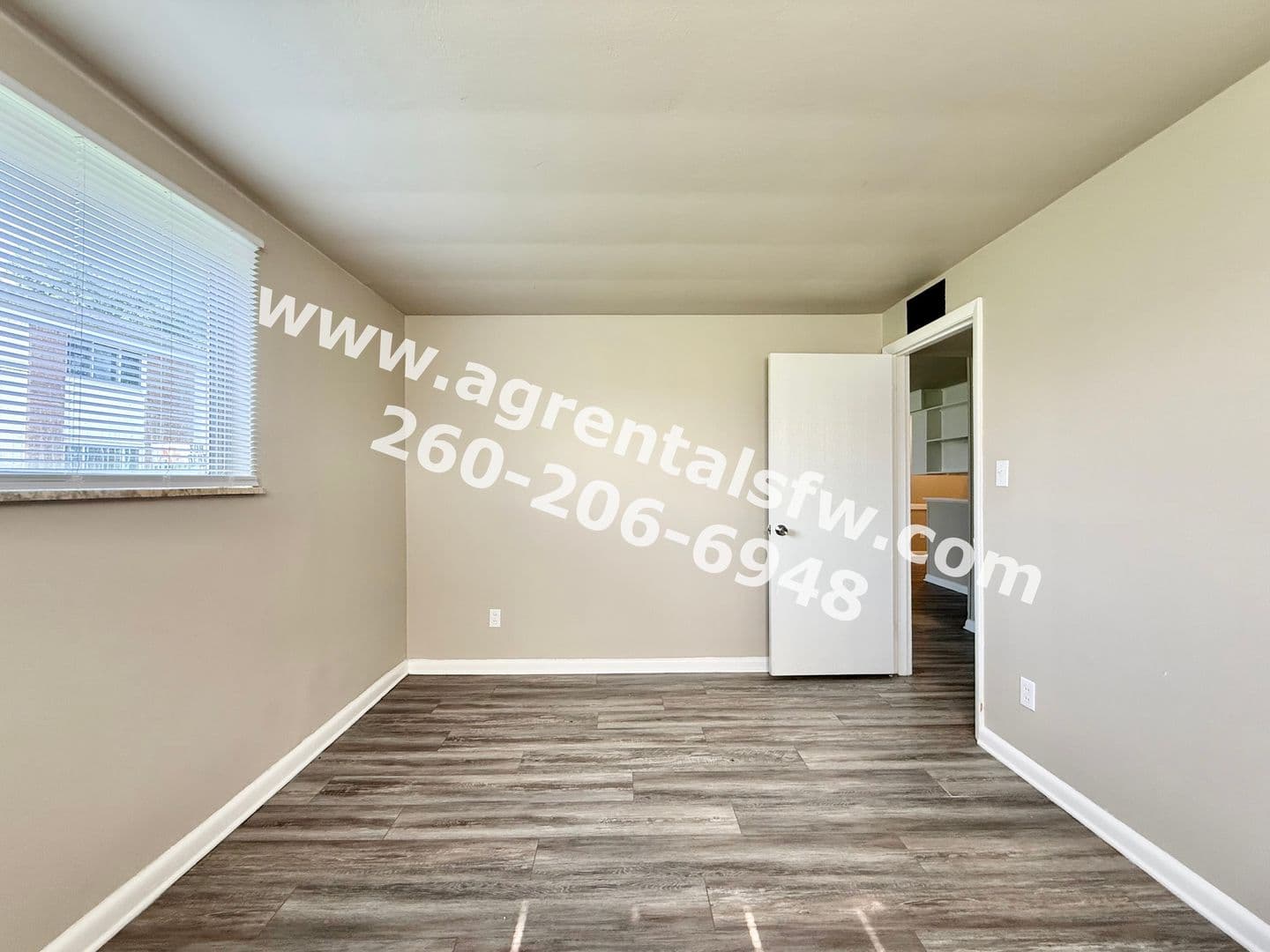 Fort Wayne Apartment: 4729 Northcrest Dr