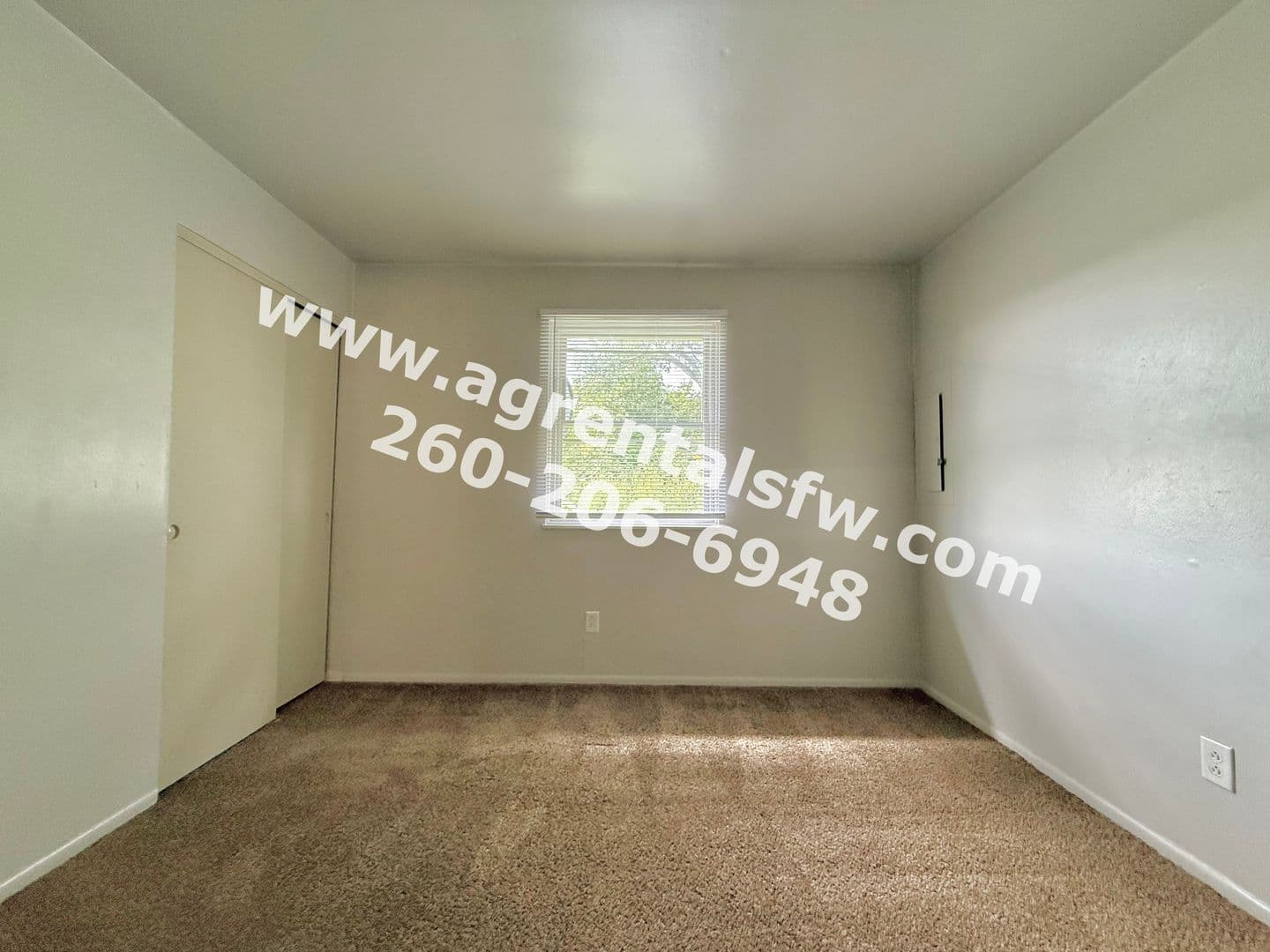 Fort Wayne Apartment: 6002 Guild Dr