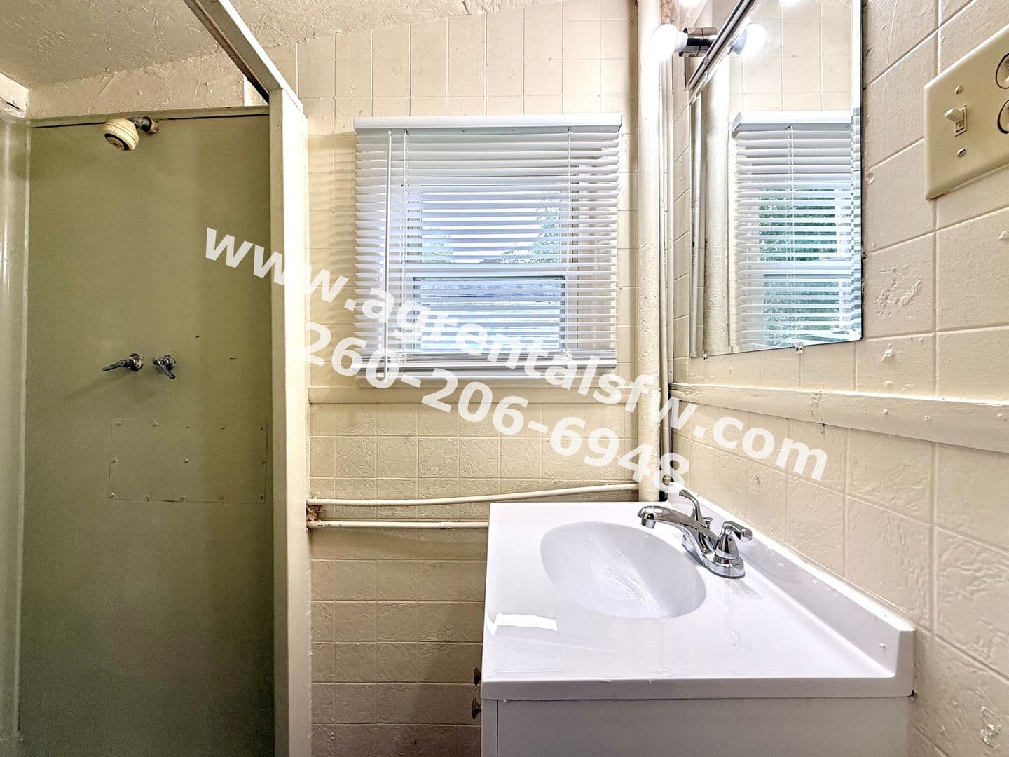 Fort Wayne House: 3123 Winter St
