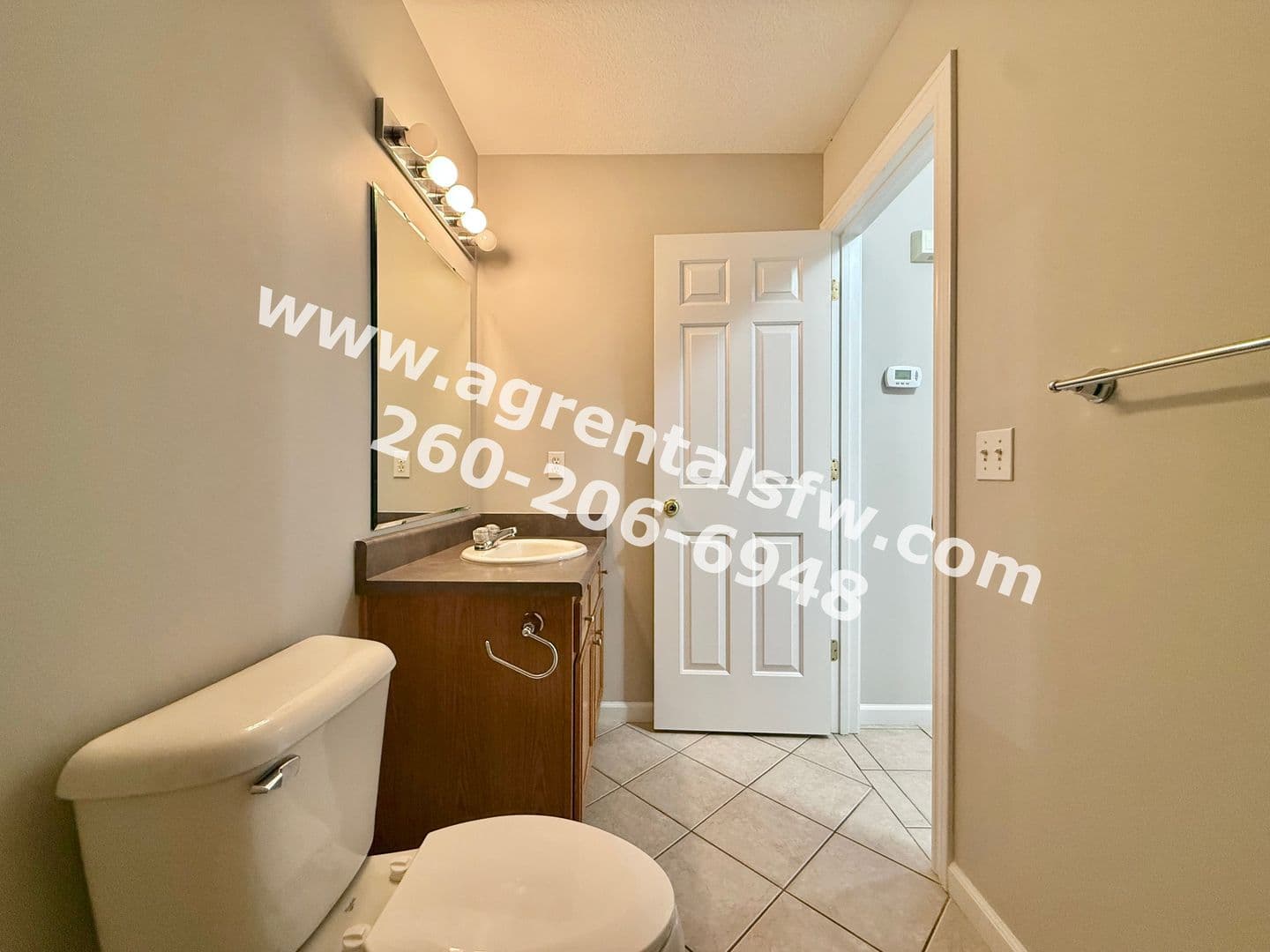 New Haven House: 9668 Pinepark Pass
