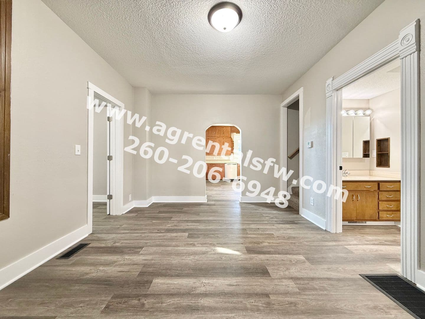 Fort Wayne Apartment: 615 W 4th St