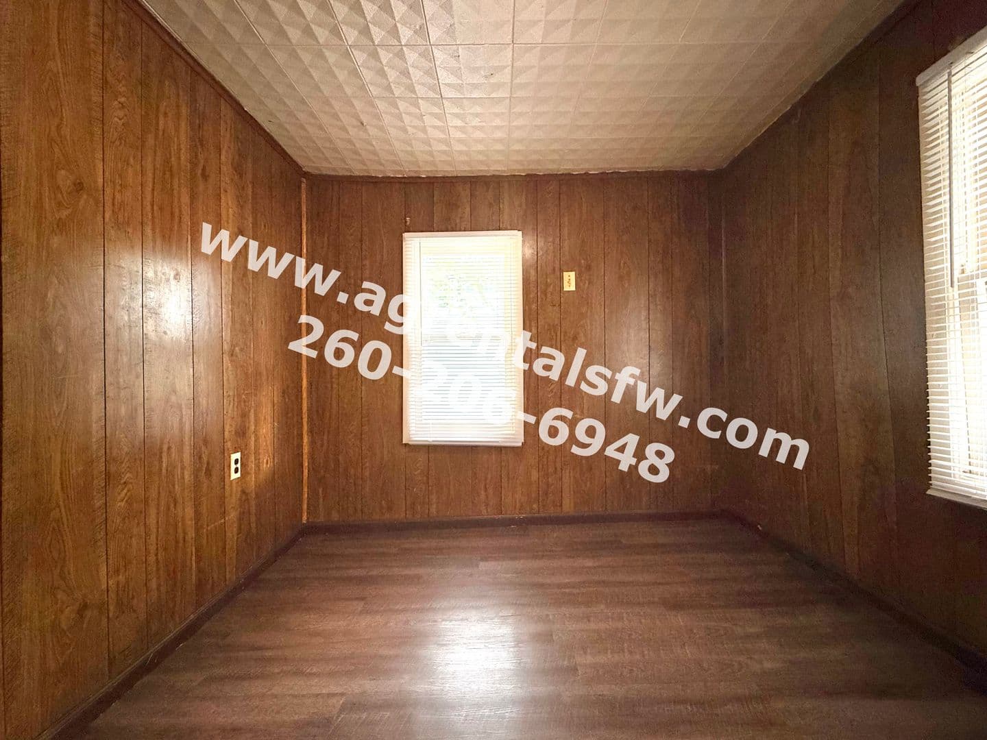 Fort Wayne House: 3123 Winter St