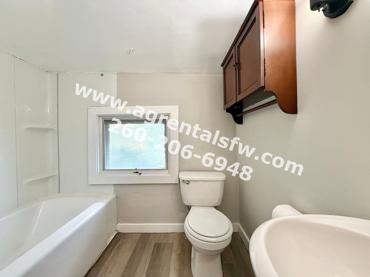 Fort Wayne Apartment: 3209 Fairfield Ave