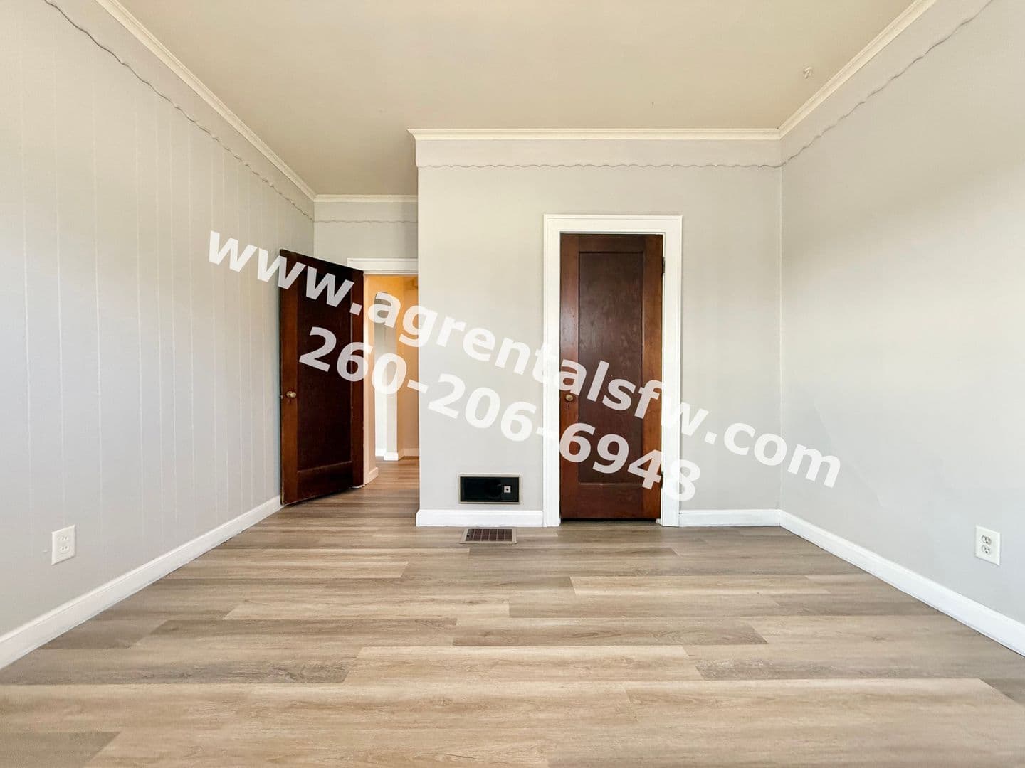 Fort Wayne Apartment: 3209 Fairfield Ave