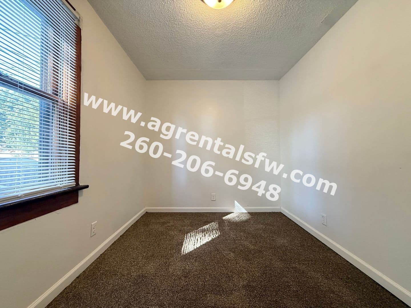 Fort Wayne House: 1315 Schilling Ave