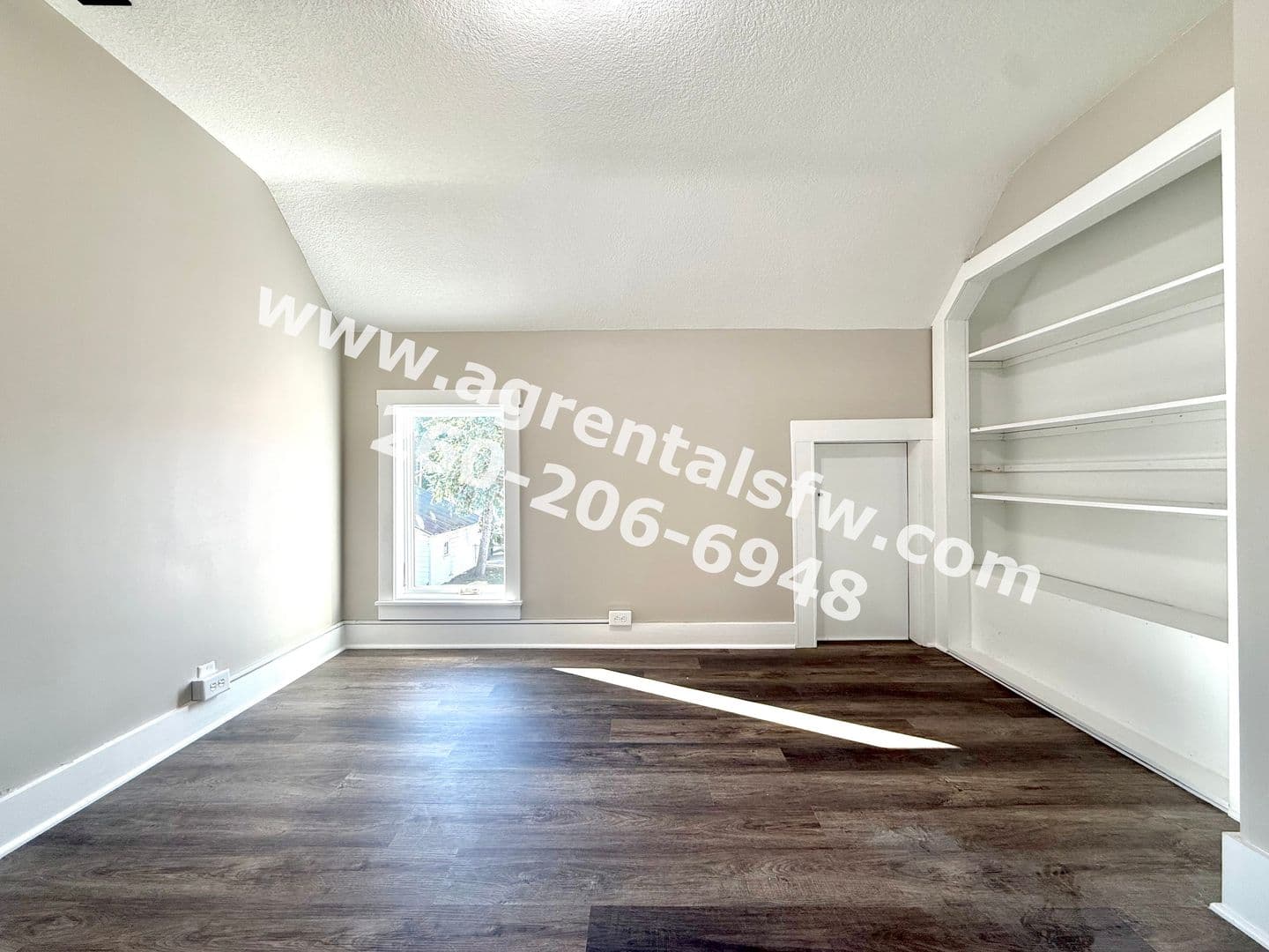 Fort Wayne Apartment: 615 W 4th St