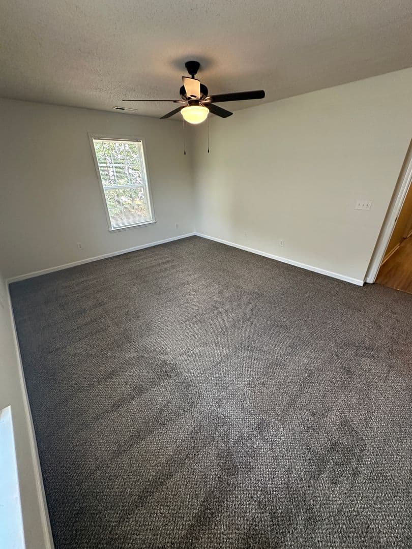 Burlington House: 3475 Forestdale Dr