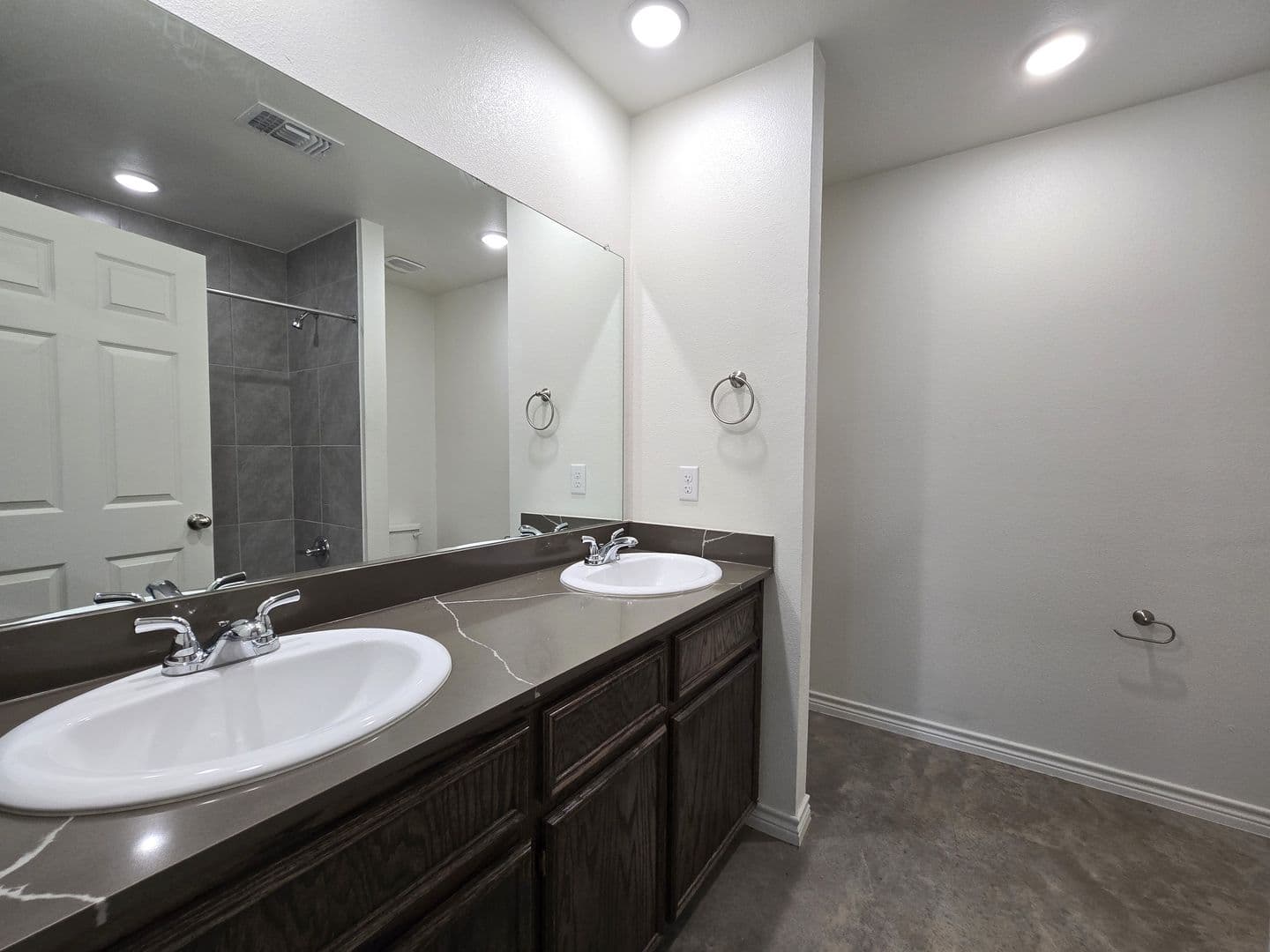 Temple Multiplex: 2318 Zanoletti Court