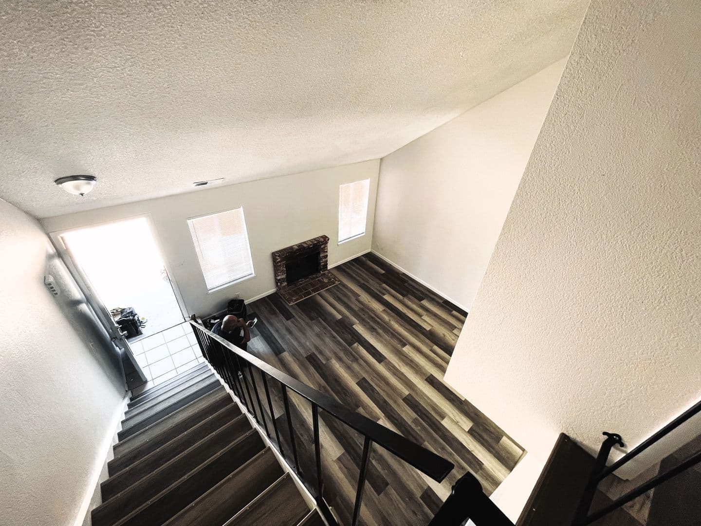 Roseville House: 627 Lassen Way