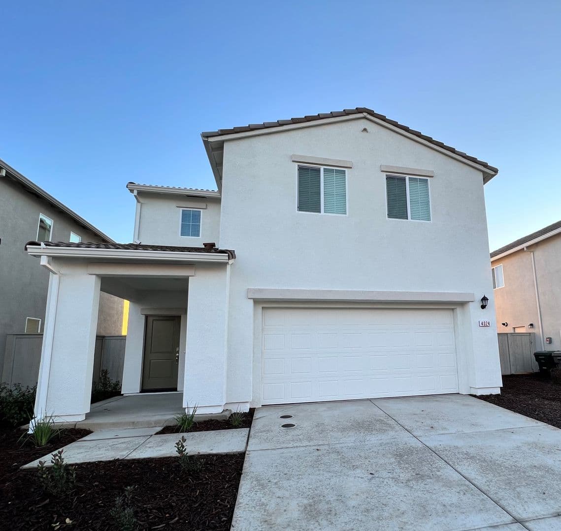 Roseville House: 4024 Trailblazer Loop