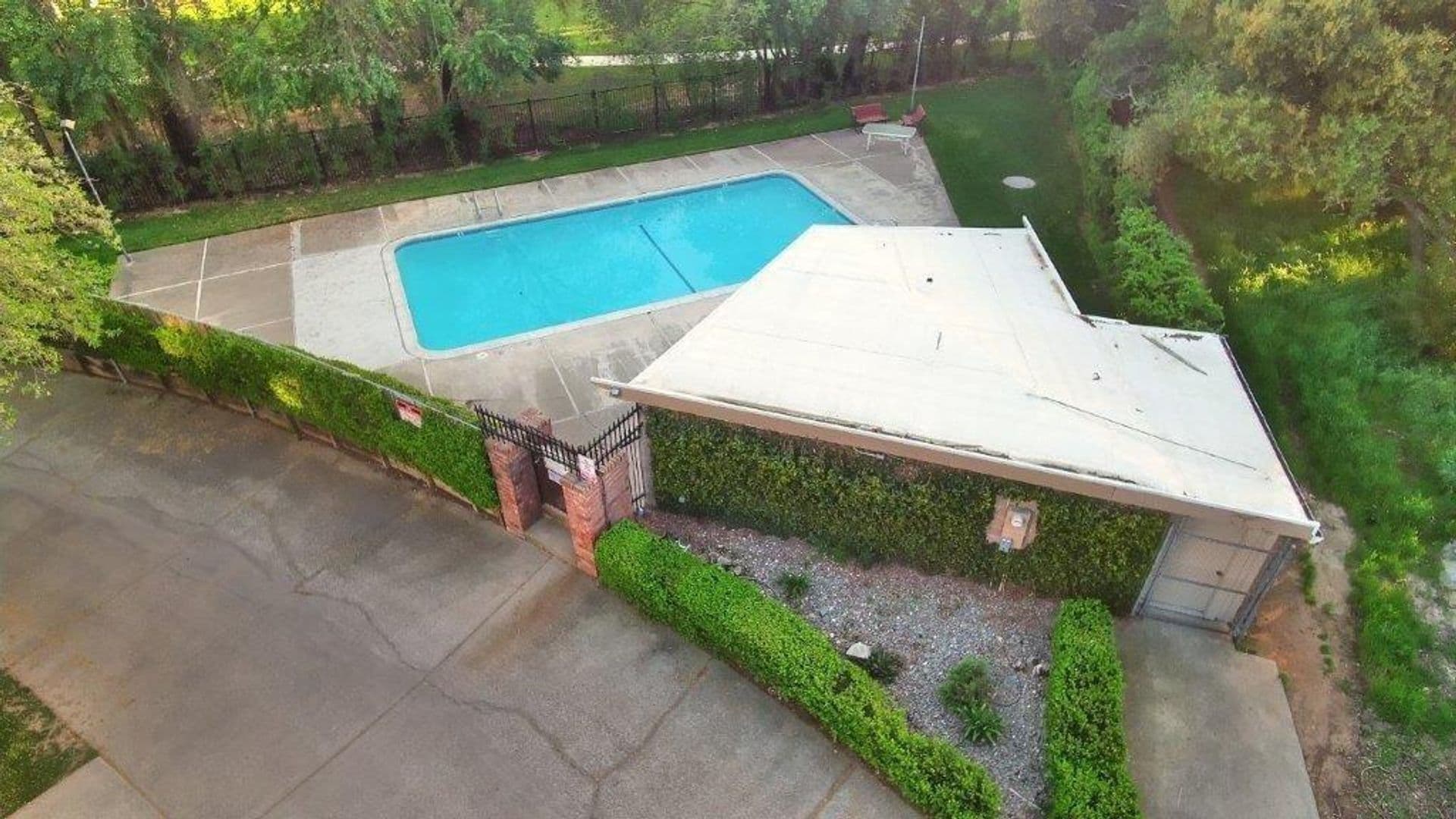 Sacramento House: 5137 Connecticut Dr