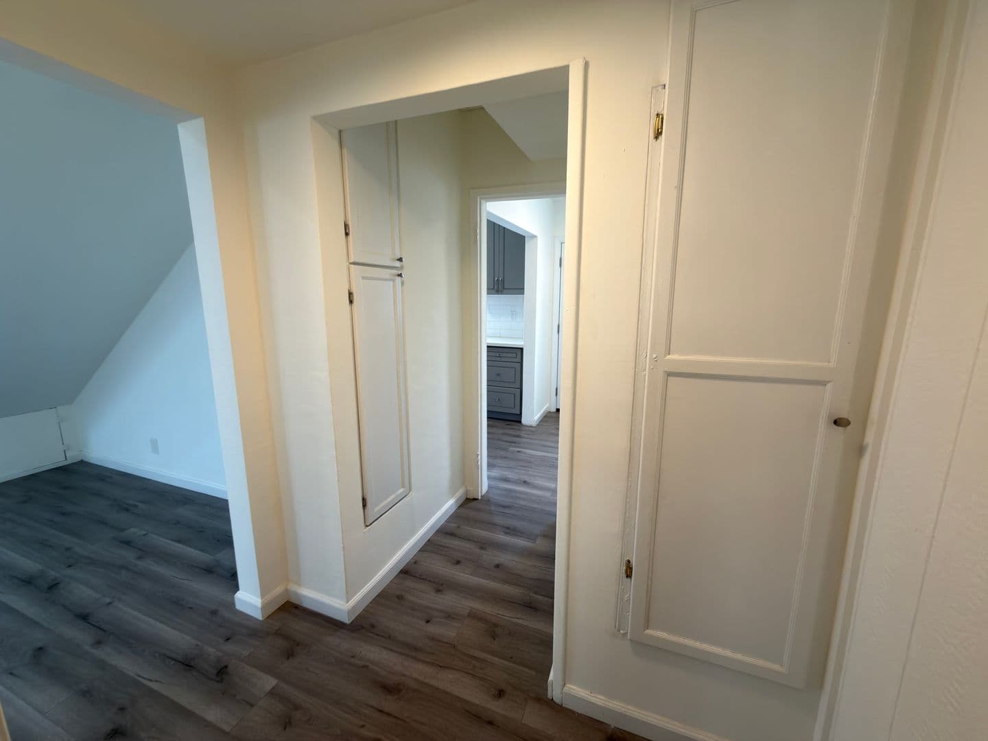 Long Beach Apartment: 1110 Mira Mar Avenue