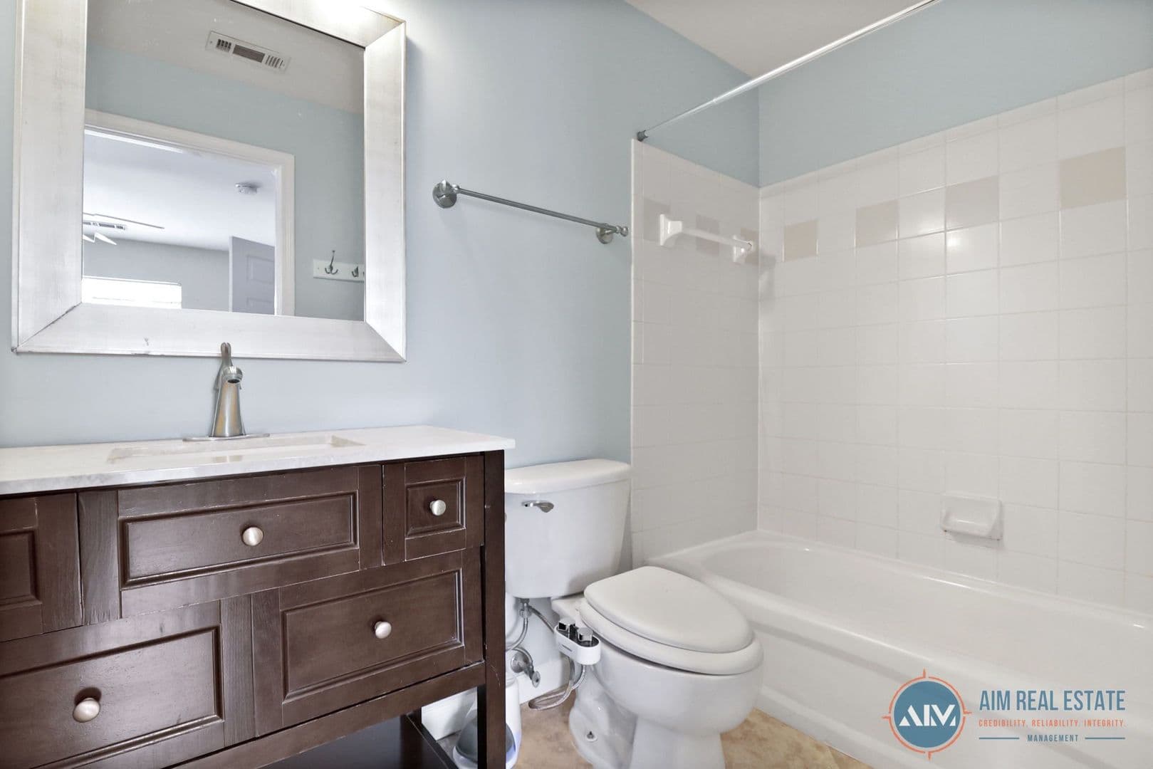 Bluffton Condo: 100 Kensington Blvd Unit 1517